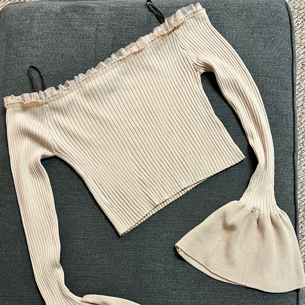 Forever21 cream bell sleeve top
